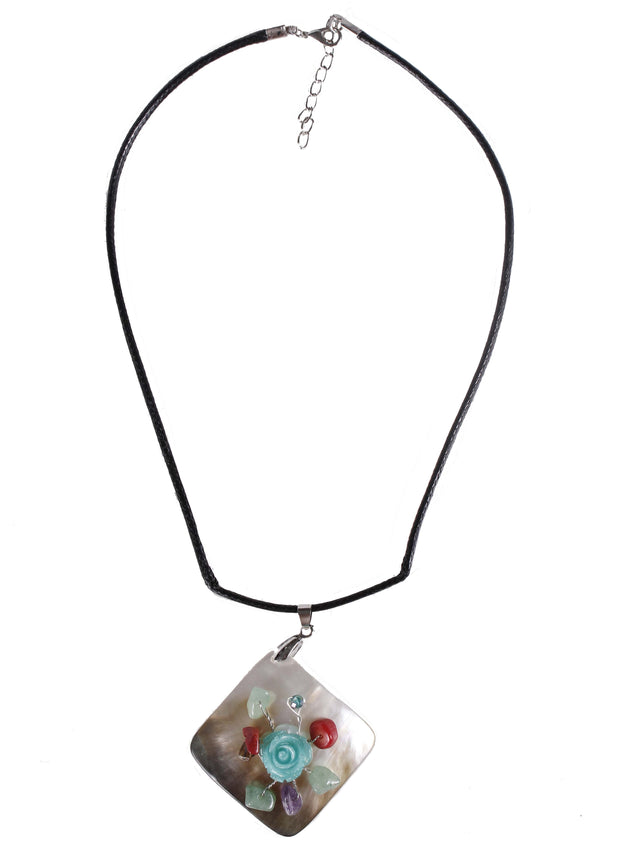 Rose Stone Necklace | FLEUR PALACE